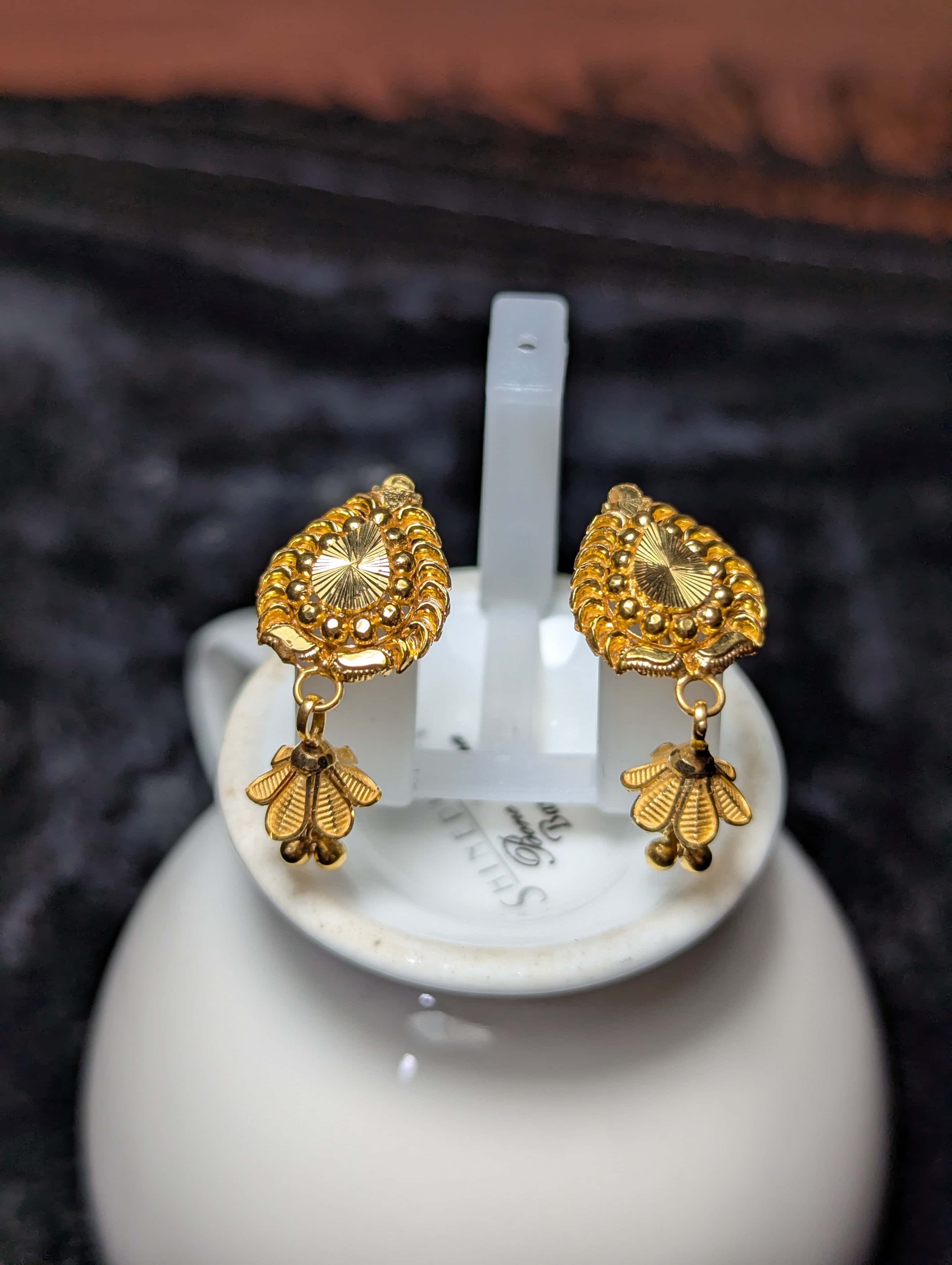 The Royal Teardrop Filigree Earrings